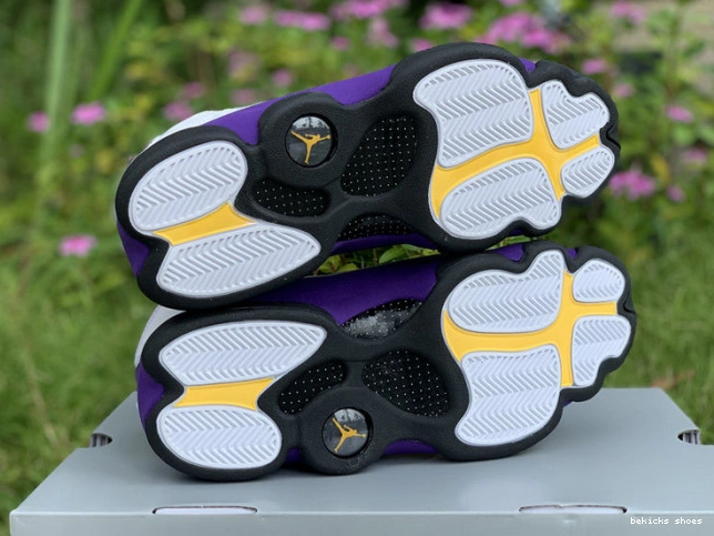 Rep jordan rivals lakers 414571-105 air 13 0220