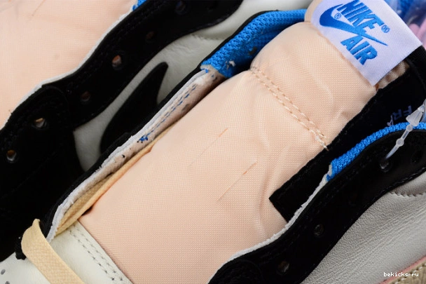 Rep 1 travis low x jordan fragment scott air dm7866-140 x 0214