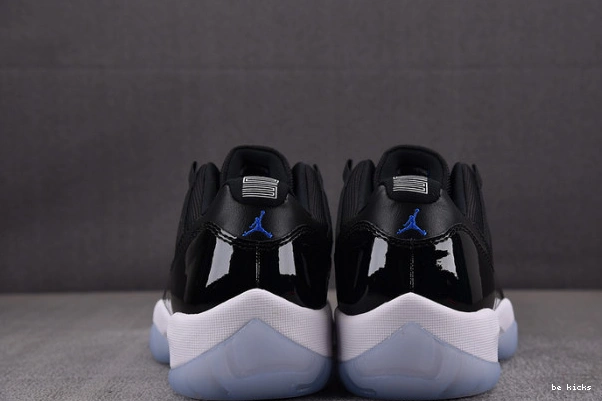 Reps air 11 jordan ''space jam'' fv5104-004 low 0224